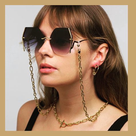 💙 NEW KEY PIECES | NEW SEASON : discover our new collection of Gold plated frames and sunglasses that look even dreamier paired with our Gold plated chains (14k gold plated and designed with real freshwater pearls) that double as necklaces 💝🎁 To sample the product please visit your local optician or contact us for further info👓😎 #NEWCOLLECTION #goldplated #fashionblogger #londonfashion #fashionistas #forartssakeeyewear #eyewearfashion#chainsunglasses #glasseschain #handmadeglasses Luxury Mirrored Polycarbonate Sunglasses, Modern Polycarbonate Shield Sunglasses With Anti-reflective, Modern Anti-reflective Polycarbonate Shield Sunglasses, Gold Anti-reflective Glass Sunglasses, Luxury Black Polycarbonate Sunglasses, Types Of Sunglasses, Types Of Glasses, Sunglasses Chain, A Thing Of Beauty