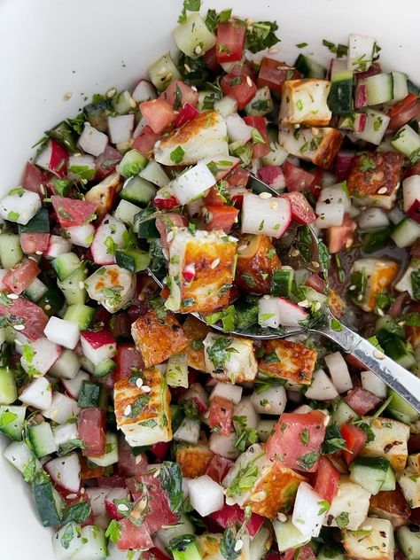 Fried Halloumi, Halloumi Salad, Eat Salad, English Cucumber, Chopped Salad, Recipe Images, Greek Recipes, Food Print, Salad