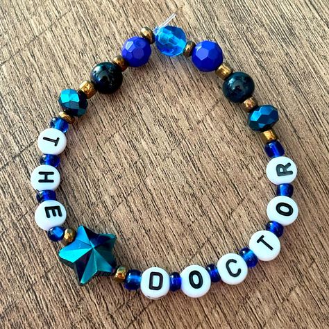 Doctor Who Bracelet The Doctor Handmade New Without Tags Always Open To Bundles And Offers! Ravenclaw Bracelet, Character Jewelry, Doctor Who Gifts, Seed Bead Bracelets Diy, Team Bracelets, Brass Cuff Bracelet, Bracelets Diy, Minimalist Gifts, Authentic Jewelry