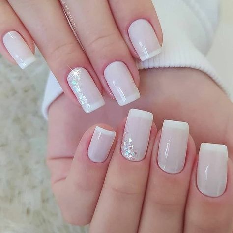 Glitter Tip Nails, Bridal Nails Designs, Subtle Nails, Matte Nails Design, Nail Art Wedding, Bridal Nails, Matte Nails, Green Nails, Nail Manicure