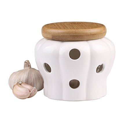 White Stoneware Garlic Keeper with Bamboo Lid and 12 Air Vent Garlic Container, Garlic Holder, Store Garlic, Ikea Rast Hack, Garlic Tool, Garlic Keeper, How To Store Garlic, Garlic Storage, Vegetable Bin