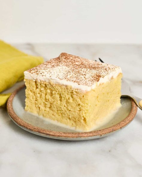 Tres Leches Cake Chuys Tres Leches Cake, Trace Leches Cake, Tre Leche Cake Recipes, Biscoff Tres Leches Cake, Best Tres Leches Cake Recipe, Tres Leches Cake Recipe Authentic, Easy Tres Leches Cake, 3 Milk Cake, Chocolate Tres Leches Cake