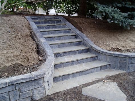 Retaining Wall Fence, Landscaping On A Hill, Sloped Backyard, Building A Pergola, Building A Fence, Concrete Steps, Retaining Walls, Small Yard, Pergola Designs