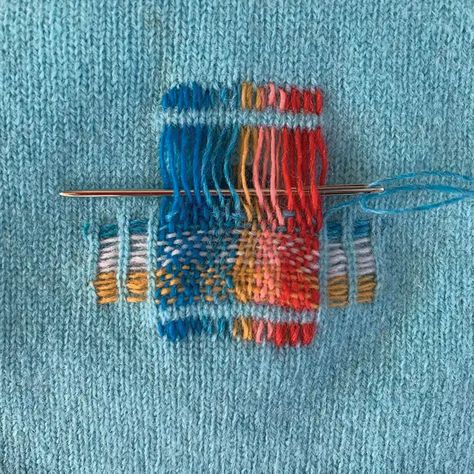 Visible Mending Stitches, Yarn Tutorials, Mending Clothes, Make Do And Mend, Sashiko Embroidery, Visible Mending, 자수 디자인, Better Days, Slow Stitching