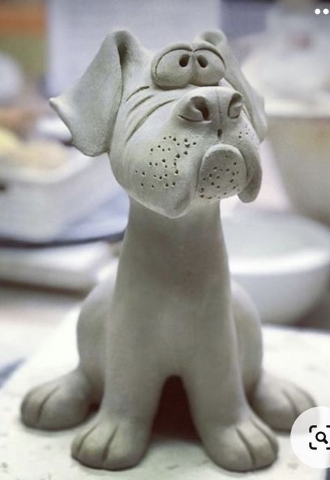 Dog Pottery Ideas, Tiny Sculptures, Clay Dog, Dog Pottery, Bulldog Sculpture, Easy Clay Sculptures, Pottery Ornaments, Beginner Pottery, Pottery Animals