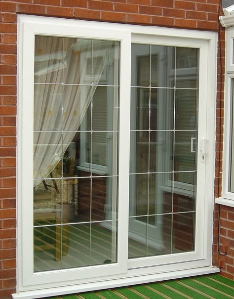 French Doors To Deck, Glass Door Design, Door Stripping, French Doors Exterior, Doors Design, Cheap Patio, House Design Exterior, Window Grill Design, Cozy Patio