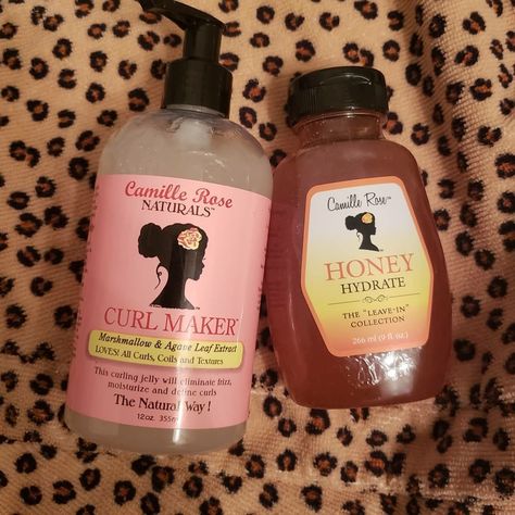 This is the best combo thus far for moisture retention with a Wash N Go! I used Camille Rose Naturals Honey Hydrate leave-in and Curl Maker. My curls are super hydrated and shiny! Camille Rose Honey Hydrate, Camille Rose Honey Leave In, Camille Rose Hair Products, Camille Rose Curl Maker, Curl Training, Curl Maker, Natural Hair Journey Tips, Hair Journey Tips, Curl Keeper