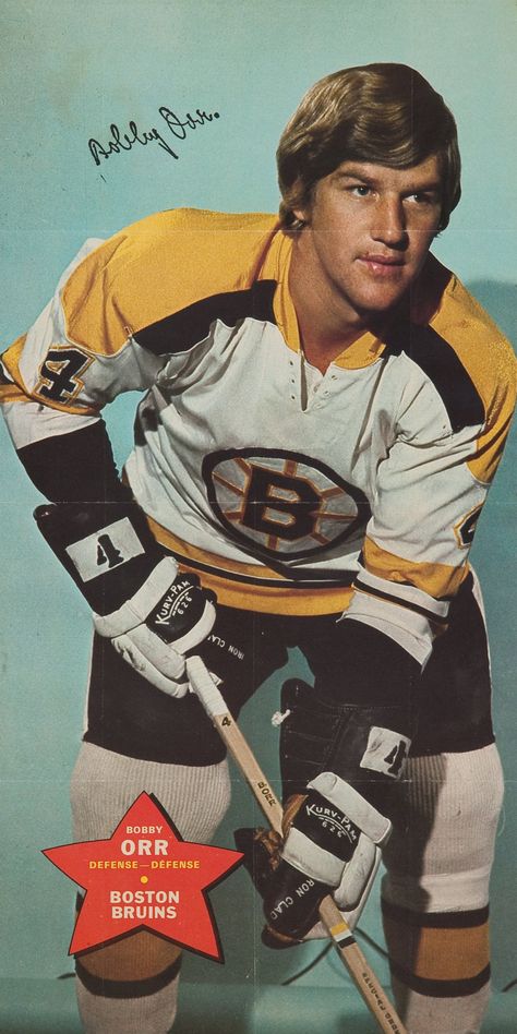 In 1971, Bobby Orr signed the NHL's first million dollar contract. Sports Illustrated Cover, Bobby Orr, Sports Illustrated Covers, Boston Bruins Hockey, Hockey Pictures, England Sports, Bruins Hockey, Nhl Playoffs, Illustrated Magazine