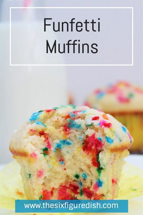 These easy Funfetti Muffins are packed with adorable sprinkles. The kids will love baking these muffins and they're perfect for special occasions like birthdays. Next time you're craving a muffin, try these Funfetti Muffins. #muffins #recipe #baked Muffins With Sprinkles, Funfetti Muffins, Mini Breakfast Muffins, Muffins Recipes, Simple Muffin Recipe, Homemade Birthday Cakes, Birthday Breakfast, Homemade Muffins, Muffin Cake