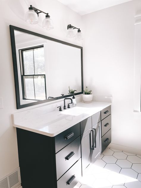 Black Vanity Grey Tile, Black Vanity White Counter, Black And White Bathroom Vanity Ideas, White Bathroom With Black Vanity, Black And White Vanity Bathroom, Black Hardware Bathroom, White Quartz Counters, Charcoal Grout, Housing Decor