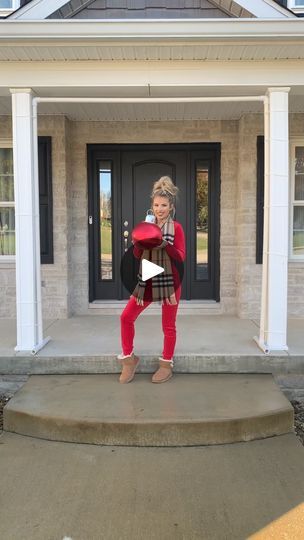 294K views · 4.6K reactions | Ornament Arch Tutorial! So fun and festive! You can do this on your porch or anywhere in your house! This is from 2021 ♥️ 1. Attach chicken wire to your posts or PVC pipe base using zip ties.  2. Run | Macy.blackwell Pvc Arch Diy, Chicken Wire Christmas Garland, Ornament Archway Diy, Chicken Wire Ornaments Christmas, Chicken Wire Ornament Arch, Diy Wire Ornament Hooks, Zip Ties, Christmas Porch Decor, Chicken Wire