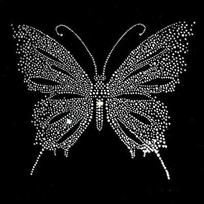 Fendi Tshirt, Bling Decor, Shiny Butterfly, Rhinestone Designs Pattern, Rhinestone Heat Transfer, Butterfly Rhinestone, Rhinestone Projects, Dress T Shirt, Gems Art