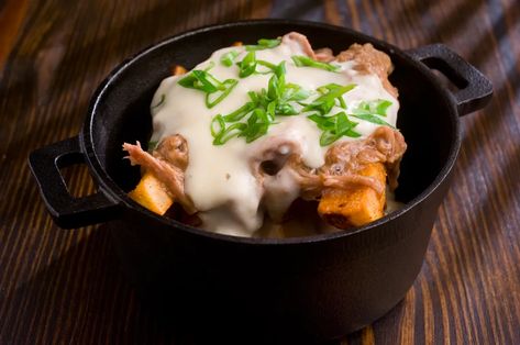 Oh Mon Dieu! It's A Brisket Poutine Recipe - Food Republic Brisket Poutine, Smothered Fries, Pulled Brisket, Baked Brisket, Poutine Recipe, Tender Brisket, Bar Snacks, Food Republic, Hot Cheese