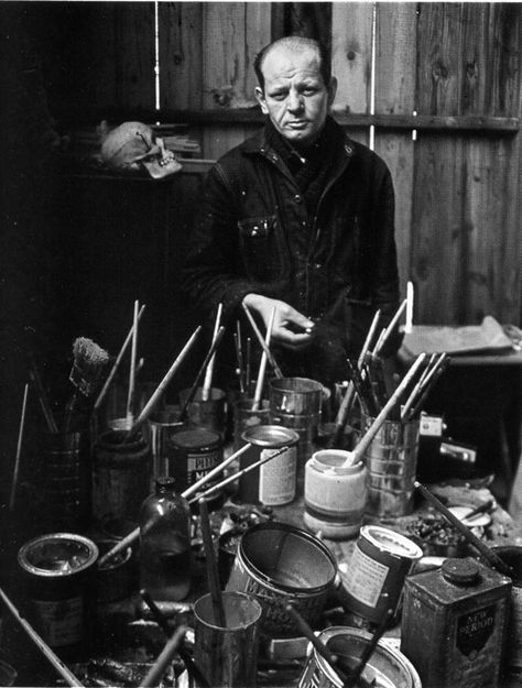 Jackson Pollock Paul Jackson, Helen Frankenthaler, Environmental Portraits, Jasper Johns, Action Painting, Jackson Pollock, Drip Painting, Abstract Expressionist, Art Icon