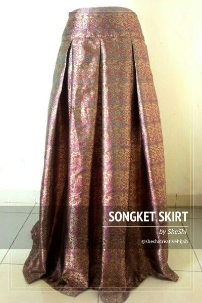 Songket Modern, Kebaya Songket, Batik Kebaya, Batik Fashion, Stylish Clothes, Stylish Clothes For Women, Modern Outfits, Guest Dresses, Long Pants