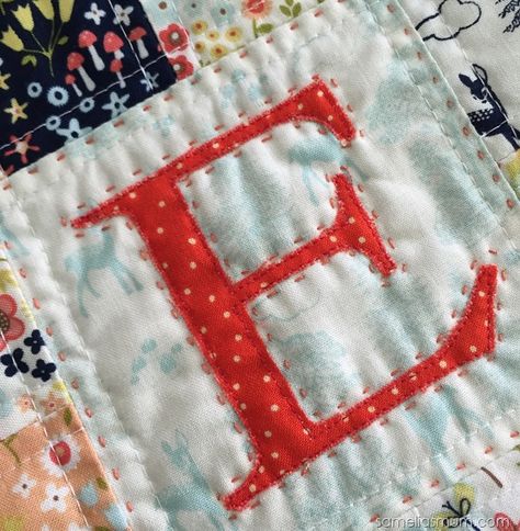 Appliqué Letters, Sew Applique, Stitching Diy, Mirror Letters, Store Branding, Embroidery Purse, Free Quilting Patterns, Applique Letters, Raw Edge Applique