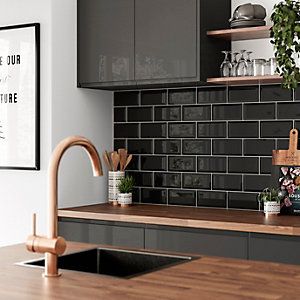 Metro Tiles Kitchen, Black Tiles Kitchen, Black And Copper Kitchen, Kitchen Wall Tiles Design, Modern Kitchen Tiles, Black Wall Tiles, Kitchen 2021, Kitchen Tiles Design, Black Tile