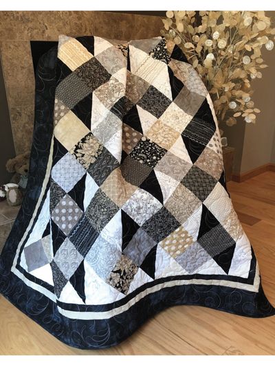 Top 20 in Quilt Neutrals Quilt, Ruffle Bedspread, Mountain Quilt, Black And White Quilt, Bed Quilt Patterns, Half Square Triangle Quilts Pattern, Quick Quilts, Triangle Quilt Pattern, Charm Packs