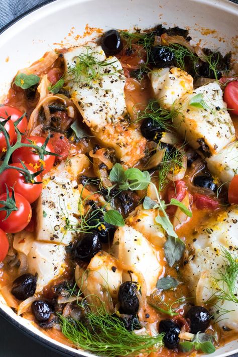 mediterranean cod. Metteranian Diet Meals Dinner, Peskitarian Recipes Healthy, Mediterranean Dinner Ideas Healthy, Late Summer Meal Ideas, Medatrainian Diet Recipes Dinner, Meddertarian Recipes, Medatrainian Recipes, Medatrainian Diet Recipes, Meditterean Diet Recipes