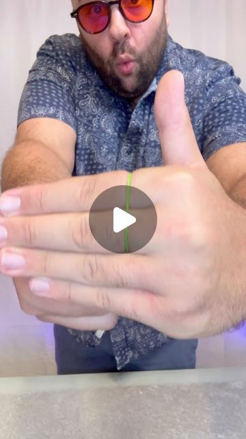 Evan Era on Instagram: "Rubber Band Magic Trick Tutorial 😮 #magic #tutorial" Rubber Band Tricks, How To Do Magic, Magic Tricks Tutorial, Magic Tutorial, Magic Tricks, Rubber Band, Rubber Bands, Fun Stuff, Elastic Band