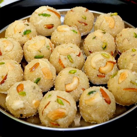 Rava Laddu Recipe, Rava Laddu, Laddu Recipe, Fudge Recipe, Henna (mehndi) Design, Fudge Recipes, Fudge, Cooking And Baking, Henna