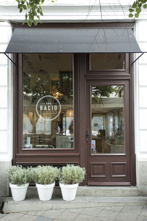 Bacio Ice cream, Belgrade, 2013 - Ksenija Djordjevic Storefront Signage, Coffee House Design, Small Cafe Design, Shop Signage, Storefront Design, Shop Front Signage, Cafe Bistro, Store Windows, Shop Fronts