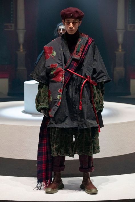 Samurai Fashion, Making The Cut, Fashion Inspiration Board, Futuristic Fashion, Tokyo Fashion, Clothing Details, Thrift Fashion, Menswear Collection, Urban Outfits