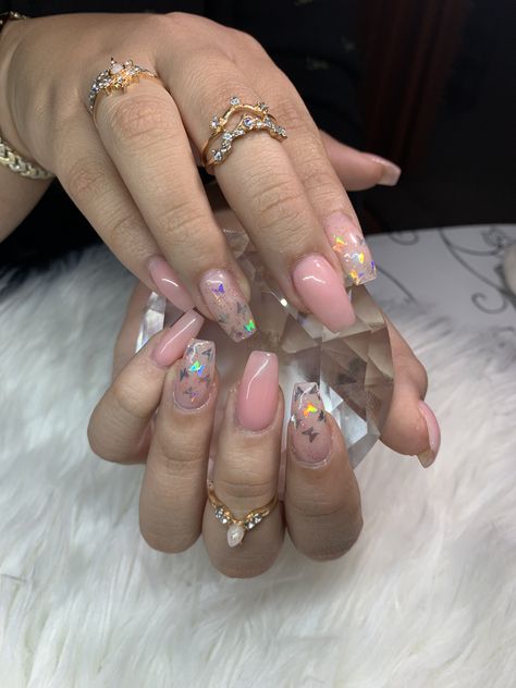 Nails Clear Butterfly, Butterfly Nails Pink, Short Butterfly Nails, Pink And Gold Butterfly Nails, Clear Nail With Butterfly, Cute Butterfly Nails, Pink Quince Nails Butterfly, Pink Nails With Gold Butterflies, Fairytale Prom