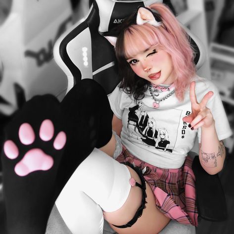 Catgirl Aesthetic, Grunge Girl Aesthetic, Cute Egirl, Egirl Style, Cute Tights, Goth Look, Cute Cosplay, Alternative Girls, Real Girls