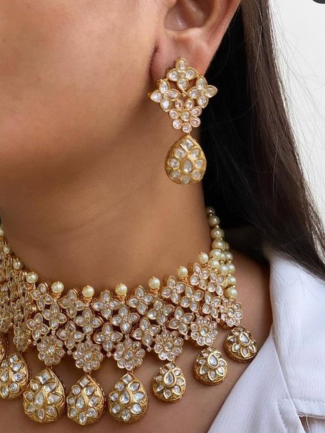 Buy Gold Plated High Quality Uncut Kundan Polki Bridal Kundan Online in India - Etsy Gold Necklace Wedding, Necklace Closure, Trendy Jewellery, Bridal Necklace Designs, Kundan Jewellery Set, Choker Necklace Designs, Bridal Choker, Fancy Jewellery Designs, Jewelry Set Design