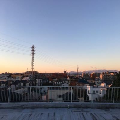 Japan Rooftop Aesthetic, Rooftop Background, Tokyo Rooftop, Japanese Rooftop, Rooftop Aesthetic, Japanese Roof, Tokyo Aesthetic, Gacha Backgrounds, Creepypasta Oc