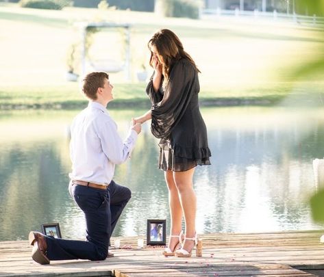 Proposal Pictures, Astrology Predictions, Romantic Proposal, Love Problems, Love Marriage, My Dream Came True, Proposal Engagement, Relationship Problems, Married Couple