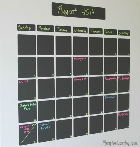 Calender Diy, Laundry Diy, Chalkboard Wall Bedroom, Chalkboard Vinyl, Easy Silhouette, Kitchen Vinyl, Weekend Crafts, Vinyl Liners, Diy Chalkboard