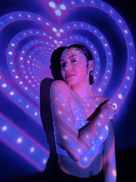 Heart background photoshoot. #hearts #euphoria #projector Euphoria Photoshoot Ideas At Home, Heart Background Photoshoot, Projector Photoshoot Aesthetic, Euphoria Photoshoot Ideas, Euphoria Background, Projector Shoot, Euphoria Photoshoot, Ghost Music, Promo Photoshoot