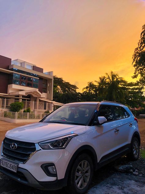 Hyundai Creta 2022 Wallpaper, Creta 2024, Toyota Fortuner Legender, Creta Car, Creta Hyundai, Fortuner Legender, Dussehra Wallpapers, Carros Suv, Hyundai Creta