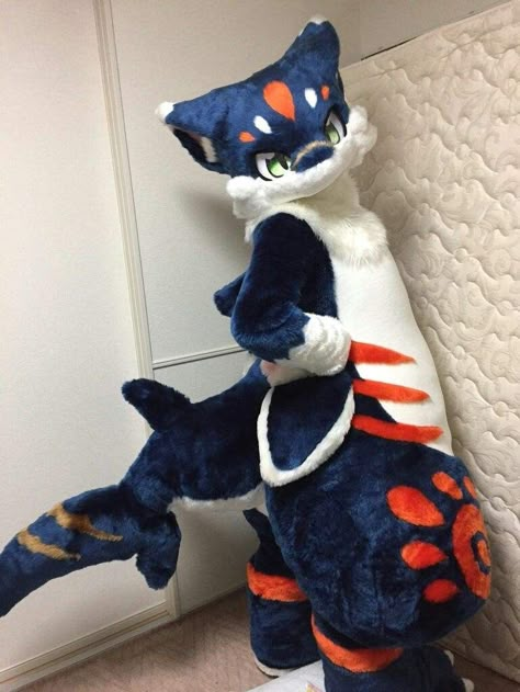 Kimono Fursuit, Shark Fursuit, First Fursuit, Fursona Ideas, Fursuit Tutorial, Kemono Fursuit, Cute Fursuits, Fursuit Ideas, Fur Suits