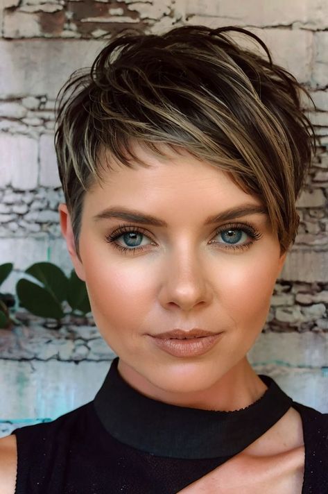 Top 10 creative pixie cut featuring a shaved design on one side. Asian Haircuts, Shaved Sides Pixie, 2023 Pixie, Shaved Design, Short Red Hair, Asian Haircut, Crop Hair, Asymmetrical Pixie, Cute Short Haircuts