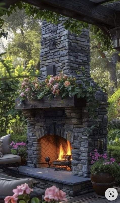 Outdoor Small Fireplace Ideas, Secret Garden Decor, House Front Garden, Front Garden Design Ideas, Rustic Outdoor Fireplaces, Outdoor Stone Fireplaces, Garden Decoration Ideas, Outdoor Fireplace Designs, Outdoor Fireplace Patio