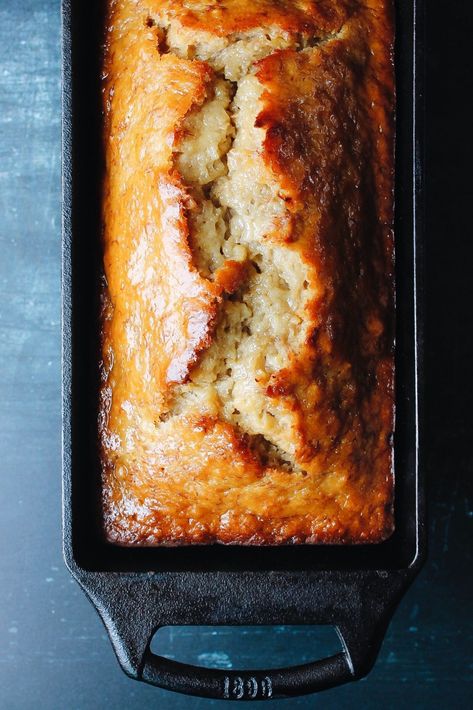 Honey Banana Bread, Aesthetic Health, Tattoo Health, Baking With Honey, Healthy Banana Bread, Make Banana Bread, Bee Tattoo, Think Food, Banana Healthy