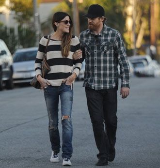 michael c. hall and jennifer carpenter back together. Jennifer Carpenter, Michael C Hall, Rock And Roll Fashion, Dexter Morgan, Celeb Fashion, After Divorce, Getting Back Together, Back Together, Attractive Guys