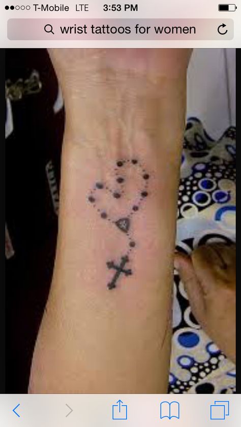 A rosary tattoo on the wrist with the beads shaped like a heart!!! Rosary Tattoo Wrist, Rosary Bead Tattoo, Tattoo Calf, Rosary Tattoo, Cross Tattoos For Women, Herz Tattoo, Religious Tattoos, Trendy Tattoo, Small Wrist Tattoos