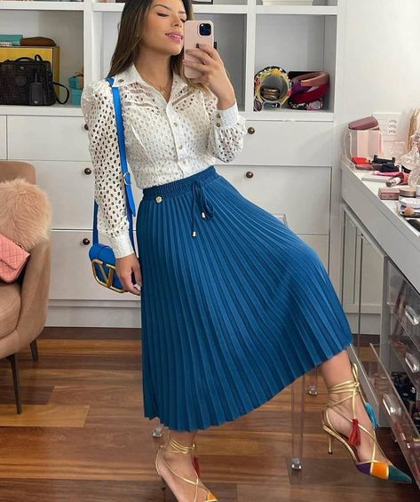 Pleated Fashion, Modest Dresses Casual, Pleated Long Skirt, Summer Pants, Modest Dresses, Pleated Dress, Long Skirt, Pleated Skirt, Dress Skirt