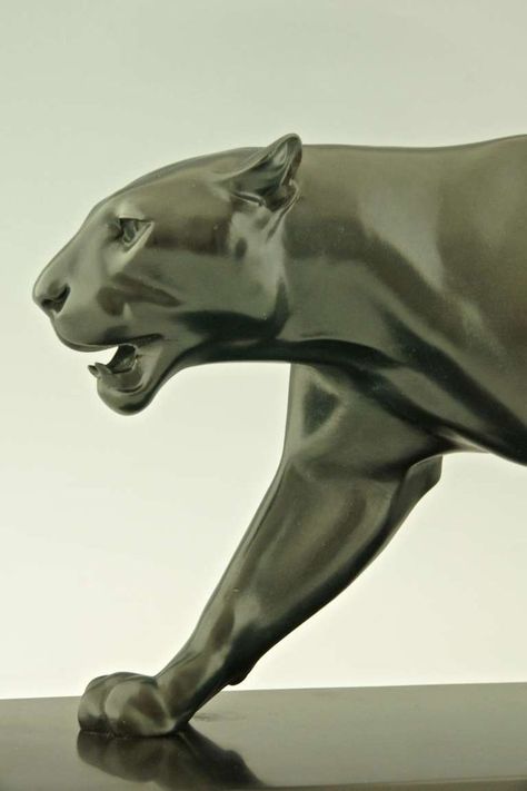 5 Cats, Black Elegance, Statue Art, Cat Sculpture, Art Deco Sculpture, Tanah Liat, Sculptures For Sale, Trendy Art, Art Deco Furniture