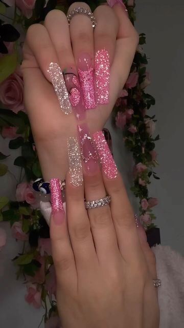 Reflective Glitter Nails, Valentine Vibes, Reflective Nails, Nail Designs Glitter, Coffin Nails Designs, Nail Pro, Heart Stickers, Valentine's Day Nails, Valentines Nails