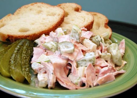 Pin It (2-3 servings) My mother used to make this when I was a child. I like using Schinkenwurst , which is a type of bologna ... German Meat, German Food Authentic, Meat Salad, Ham Salad, I Was A Child, German Kitchen, Foreign Food, How To Cook Asparagus, Dutch Recipes