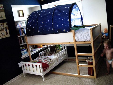 moms are for everyone!: Lofty Goals. Toddler bed under kura bed Under Loft Bed, Bunk Bed Tent, Ikea Loft, Ikea Bunk Bed, Bunk Beds Small Room, Ikea Loft Bed, Ikea Bed Hack, Futon Bunk Bed, Ikea Kura Bed