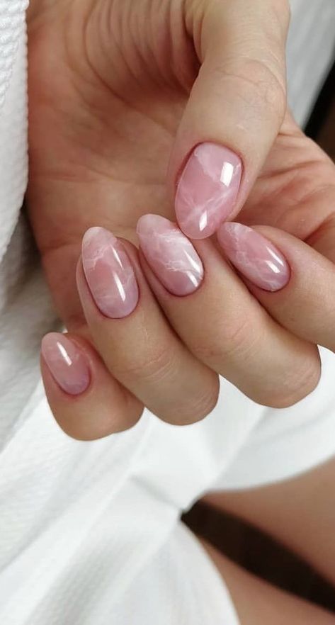 Gelový Lak, Nails Yellow, Pink Gel Nails, French Manicure Nails, Subtle Nails, Pink Gel, Minimal Nails, Work Nails, Casual Nails