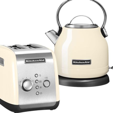 Check this out! ⚡ Kitchenaid by Miliakere Werz https://www.shopper.com/p/NqUR Kitchenaid Kettle, Kitchenaid Meat Grinder, Cottage Breakfast, Kitchenaid Toaster, Kitchenaid Pasta, Kettle And Toaster Set, Cream Kitchen, Domestic Appliances, Kettle And Toaster