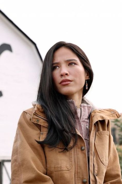 Monica Dutton is portrayed by Kelsey Asbille Chow. The actress who plays Monica Dutton Monica Dutton, Carhartt Jacket Women's, Kelsey Chow, Kelsey Asbille, Vintage Carhartt Jacket, New Short Haircuts, Hair Style Korea, Sherpa Lined Jacket, Carhartt Hoodie