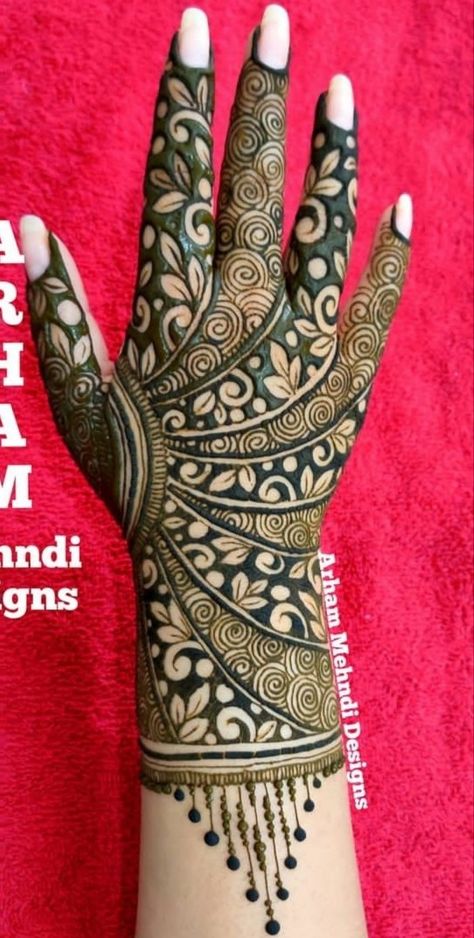 Wedding Mehandhi, Mehndi Designs Elegant, Trendy Mehndi Designs Back Hand, Shaded Mehndi Design, Trendy Mehndi Designs, Mehndi Designs Back Hand, Mehndi Designs Back, Mehndi Arabic, Arabic Mehendi